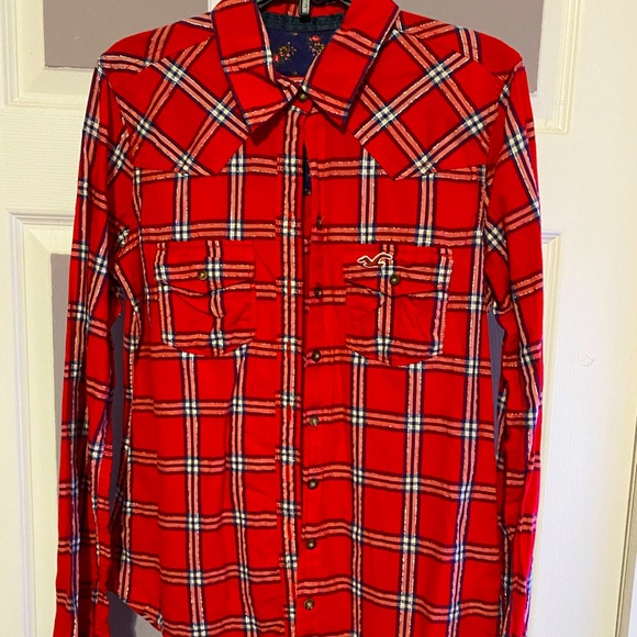 Hollister Red and Black Plaid Button Down Shirt - Picture 1 of 4